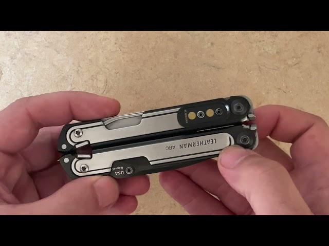 Flashlight Backpack Mod 3.0 for Leatherman ARC