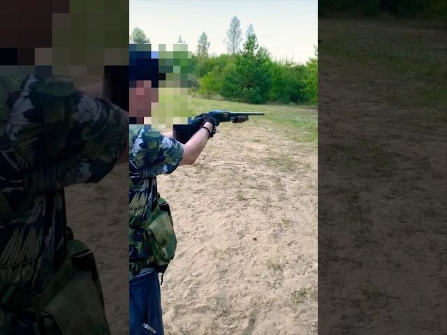 Самокрут на коленке 12 калибр-иж 81 #guns #оружие #охота #gunshot #12gauge