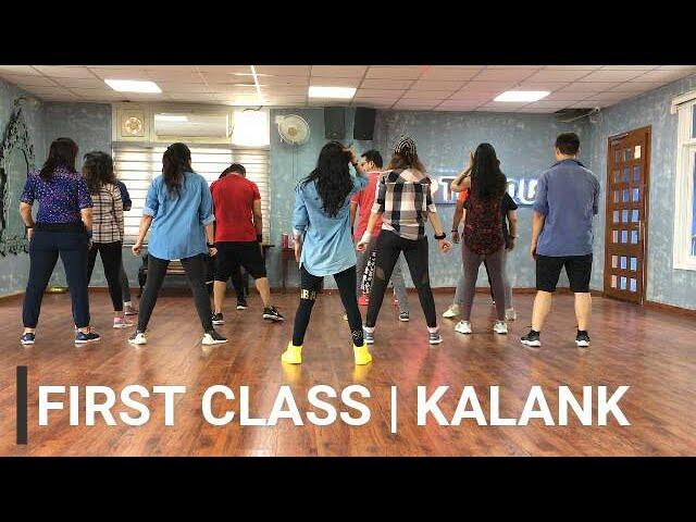 FIRST CLASS | KALANK | BOLLYFIT | EASY DANCE FITNESS | CHOREOGRAPHY BY MANISHA