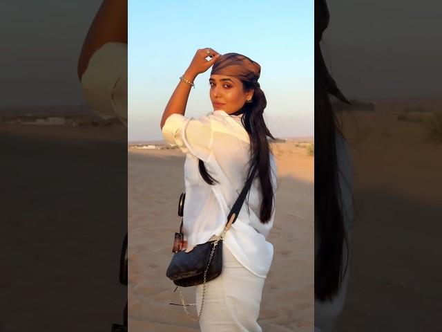 Laila Main Laila| Raees Shah Rukh Khan| Sunny Leone | #model #music #youtubeshorts #shortvideo