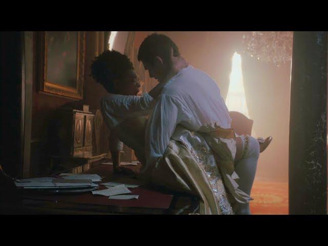 Queen Charlotte: A Bridgerton Story / Kiss Scenes - Charlotte & George | India Amarteifio | Netflix