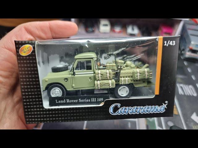 Cararama Land Rover Series three loaded with weapons. Diecast military vehicle!