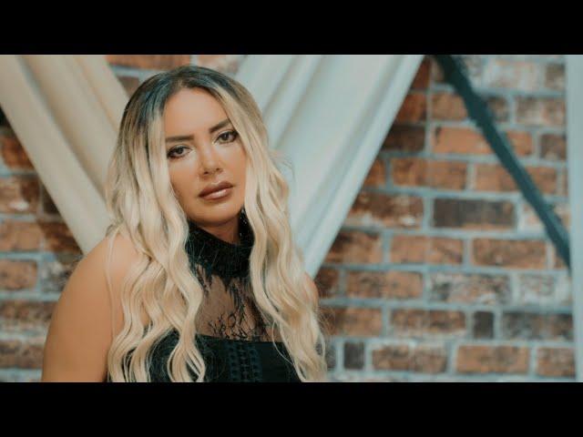 Gamze  Özçelik  /  Sana 'da  Bu Yakışır  ( Official  Video 2024 )