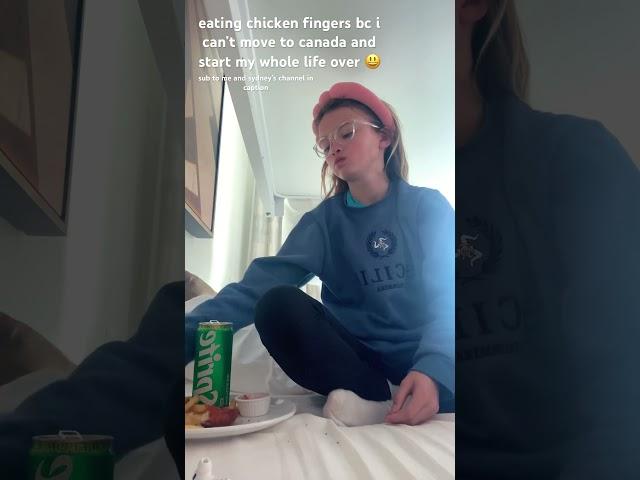 sub to @roxy.sydney and @roxyr.makeup 