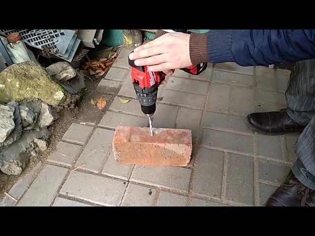 Milwaukee 2704-20 M18 FUEL 18V Li-Ion 1/2" Brushless Hammer Drill Driver