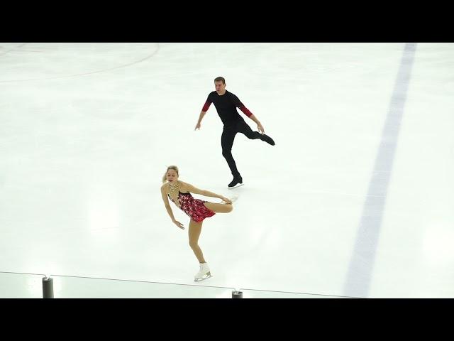 Alexa Knierim & Brandon Frazier - 2022 US Nationals Send Off at Great Park Ice