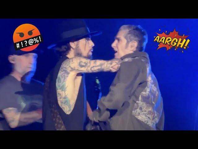 Jane's Addiction Brawls On Stage