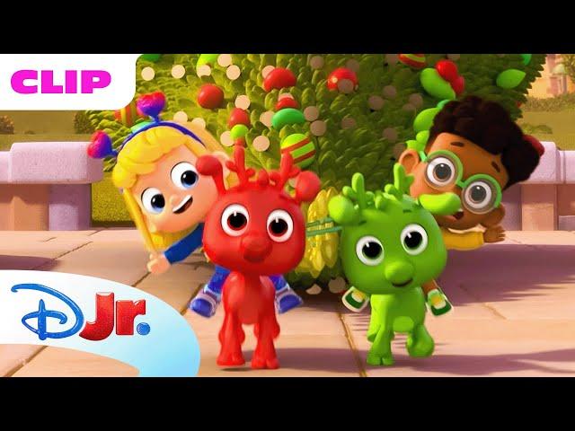 Morphle and the Magic Pets "Orphle VS Christmas" Episode Clip | @disneyjr x @Morphle