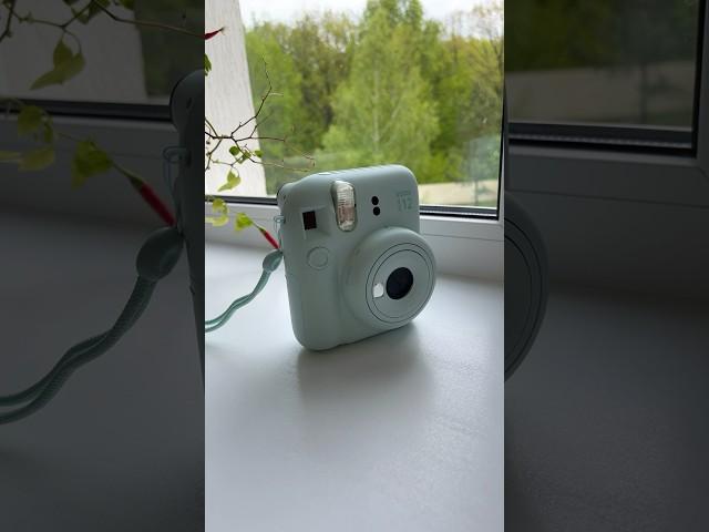 Fujifilm INSTAX MINI 12