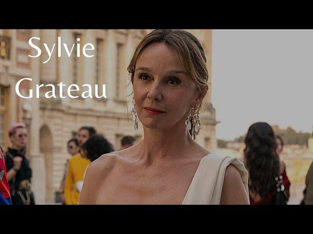 Sylvie being iconic for 5 minutes straight in Emily in Paris(season 2)