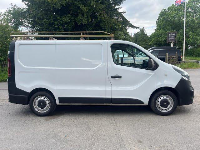 2015 Vauxhall Vivaro 2700 1.6CDTI 115PS 1 Owner From New FSH 72,000 Miles No Vat