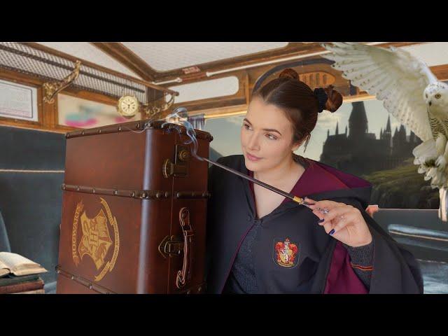 WHAT'S IN MY HOGWARTS TRUNK? 