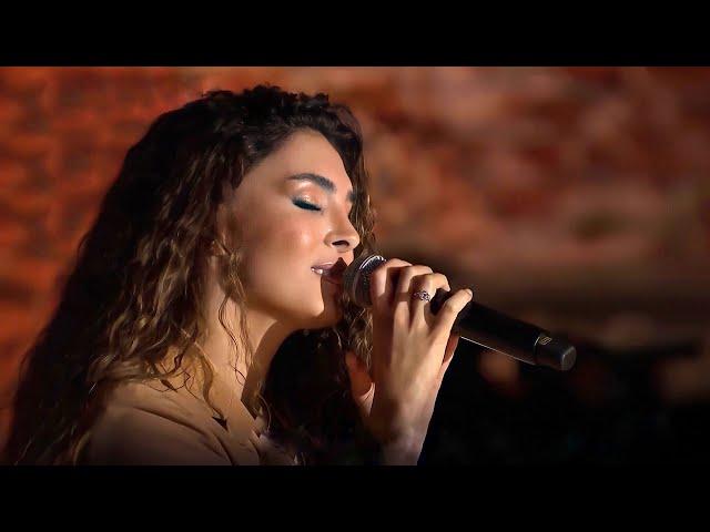 Ebru Şahin - TRT MUSIC Live Performance