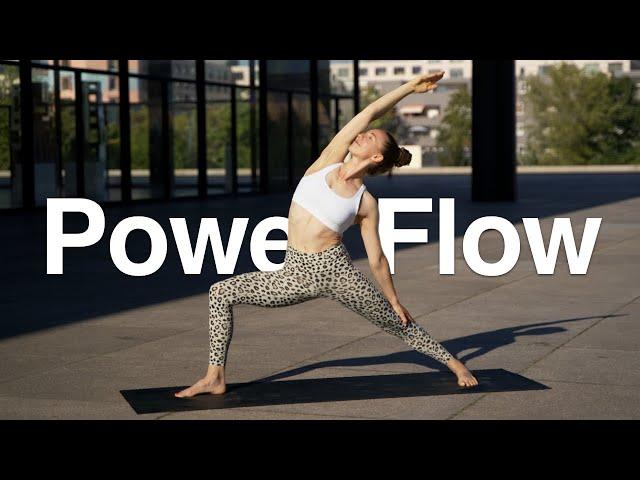 Power Yoga Ganzkörper Flow | 45 Minuten für die Mittelstufe & Fortgeschrittene | Twists & Balance