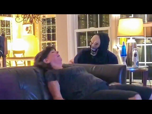 *1 Hour* Try Not To Laugh Challenge! Funny Pranks Videos and Scare Cam Fails 2022 - #2