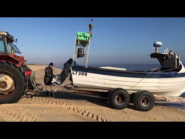 Nets sinking in 5 mins! Fast tides! Plenty of fish! Drift net fishing. Boat sea fishing UK.