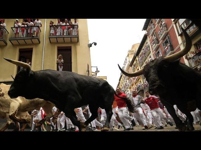 Terza corsa dei tori a Pamplona per San Firmino: altri feriti tra i corridori