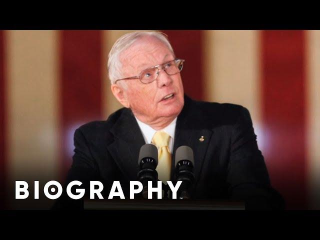 Neil Armstrong - The First Man to Walk on the Moon| Mini Bio | BIO