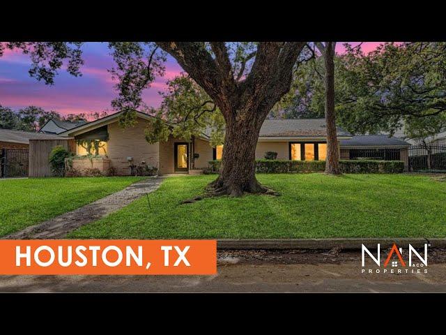 Beautiful Home Tour in Houston, Texas | Urban Living