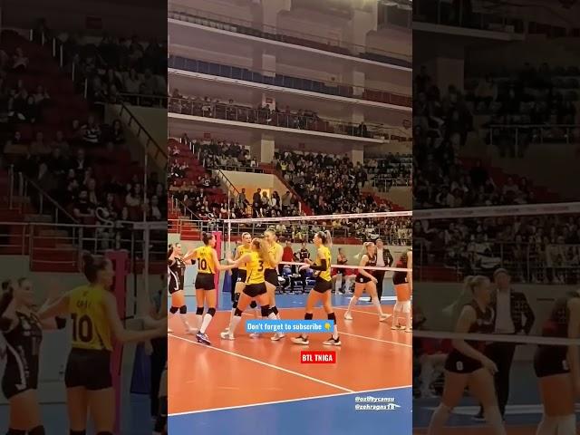 Zehra Gunes' soft trick when there is a blocker#vakifbank#shorts