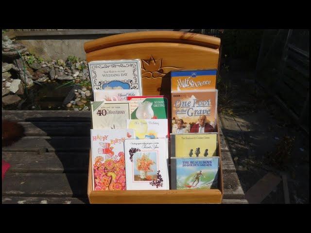 How-to Make a Greeting Card Display Stand (Version 1)