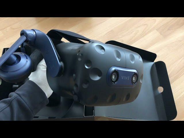 HTC Vive Pro 2 - Unboxing