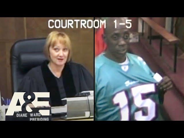 Court Cam: Man Accused of Stealing Dolphins Jersey Shows Up To Court In Dolphins Jersey | A&E