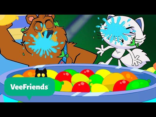 BIG Water Balloon Battle Royale  @VeeFriendsCartoons  | Fun Anime | After School Club