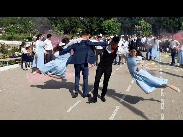 Соңғы қоңырау-2022/Вальс/ Выпускной вальс-2022/Graduation waltz/ "Crazy in love" Sofia Karlberg