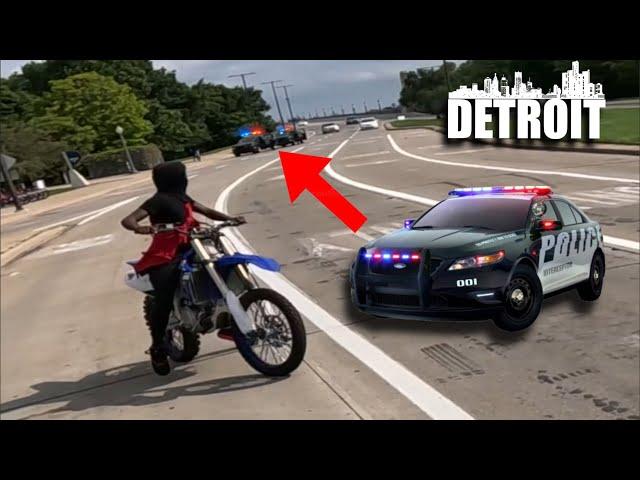 POLICE CHASE DIRTBIKES IN DETROIT BY CANADA BORDER! * QUICK *