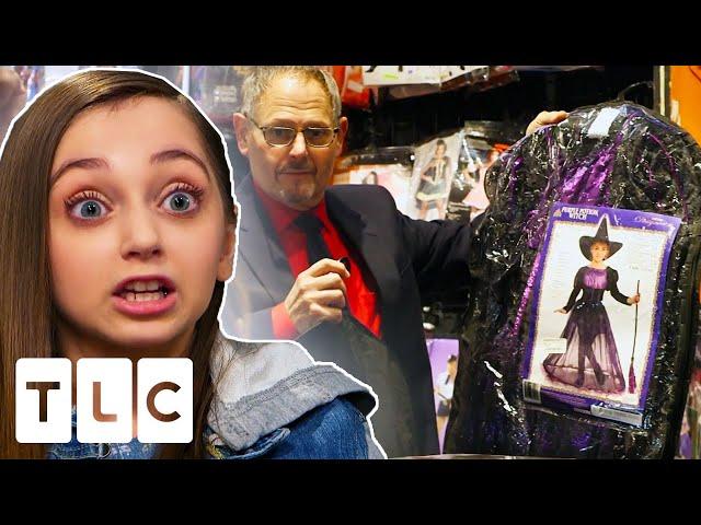 Shauna Rae Goes Halloween Costume Shopping | I Am Shauna Rae