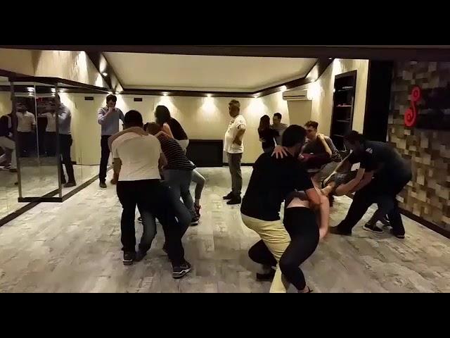 Bachata Dans Kursu Ankara - Salsa Ankara Dans Akademisi Başlangıç Seviyesi