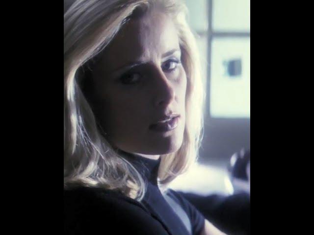 Kimberly Warren kick ass