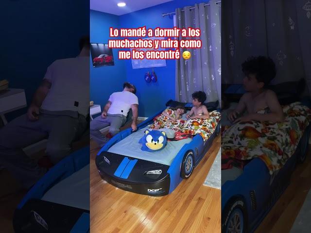 Papá es otro niño más a veces  La reacción de Lorenzo lo es todooo 