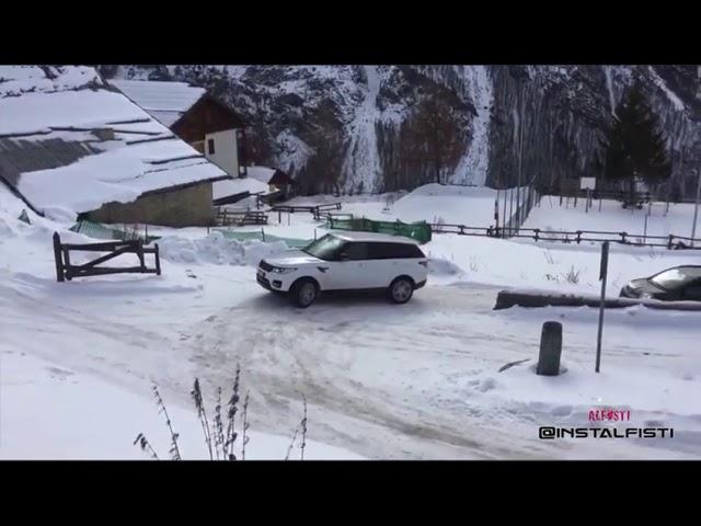 Land Rover vs Fiat Panda snow 5000€ vs 100000€