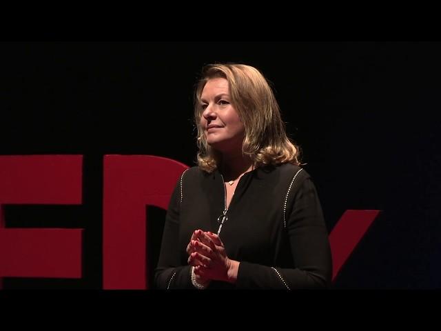 L’intelligence amoureuse ou la mission du couple | Florentine D'AULNOIS-WANG | TEDxNarbonne