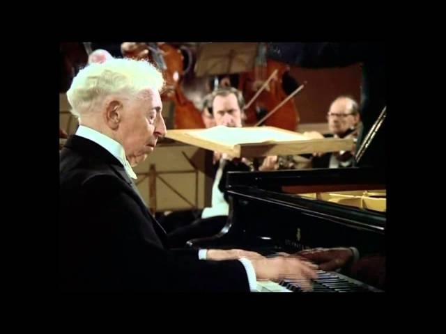 Arthur Rubinstein - Chopin - Piano Concerto No 2 in F minor, Op 21