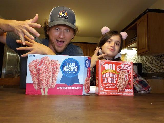 Good Humor vs Blue Ribbon Strawberry Shortcake frozen dessert bars! Bodacious Review