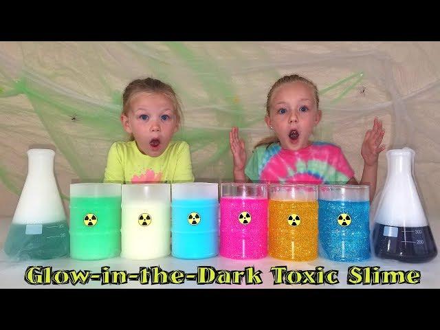 Alexa Chooses Our Slime! Making Toxic Glow in the Dark Slime vs Dry Ice Slime!!