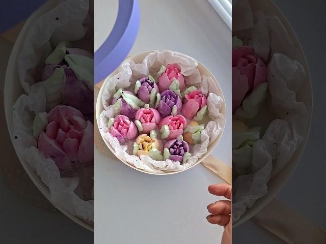 Тюльпаны из зефира                 #зефир #зефирнаяфлористика #зефирныецветы #тюльпаны из зефира#