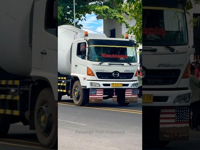 Kumpulan Mobil Truk Mixer Mobil Truk Molen Allahul Kafi