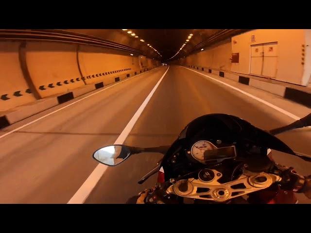 200 km/h wheelie // ЧЕМ ОПАСНО ЗАЛЕТАТЬ В ТОННЕЛИ, ЗАКРЫТЫЕ ПОВОРОТЫ