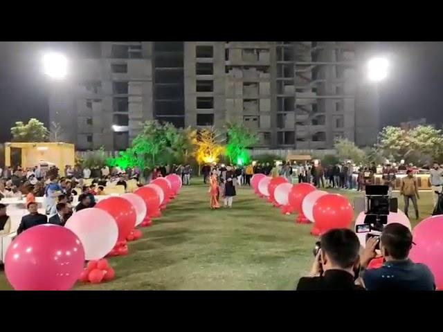 Balloon Blast Entry New Concept Wedding Marriage Reception Event 9716965251