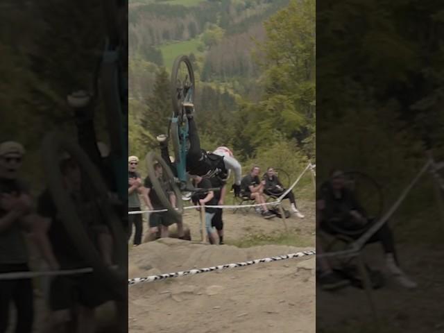 Heavy MTB Crash