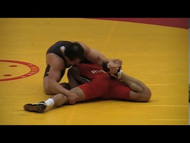 74 kg r2 Kurbanov vs Farniev