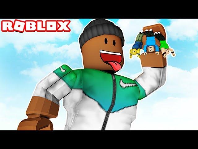 BATTLE A GIANT BOSS IN ROBLOX