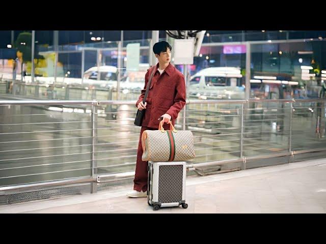 Jin Returns to Korea! Stunning at Milan Airport in Luxurious Outfit by GUCCI