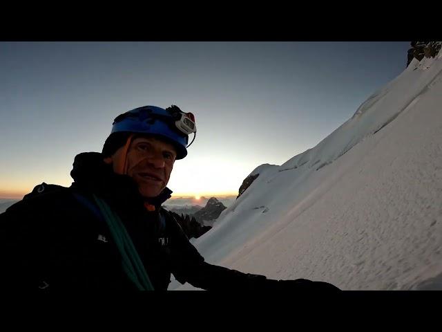 Monte Bianco vetta per la via dei Tre monti, rientro per la via Normale francese.