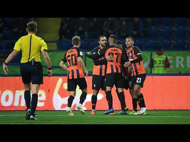 Goal! Moraes scores a goal for Shakhtar vs Dynamo