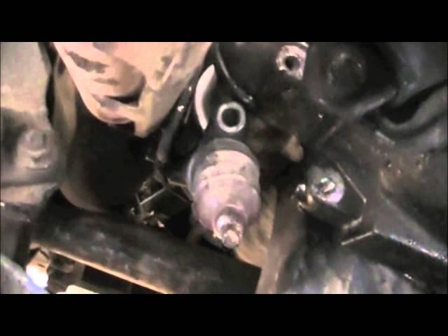 Isuzu transmission removal